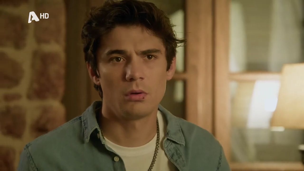 Ο-Λευτέρης-λυγίζει-από-τον-φόβο-ότι-θα-χάσει-τη-Φωτεινή…