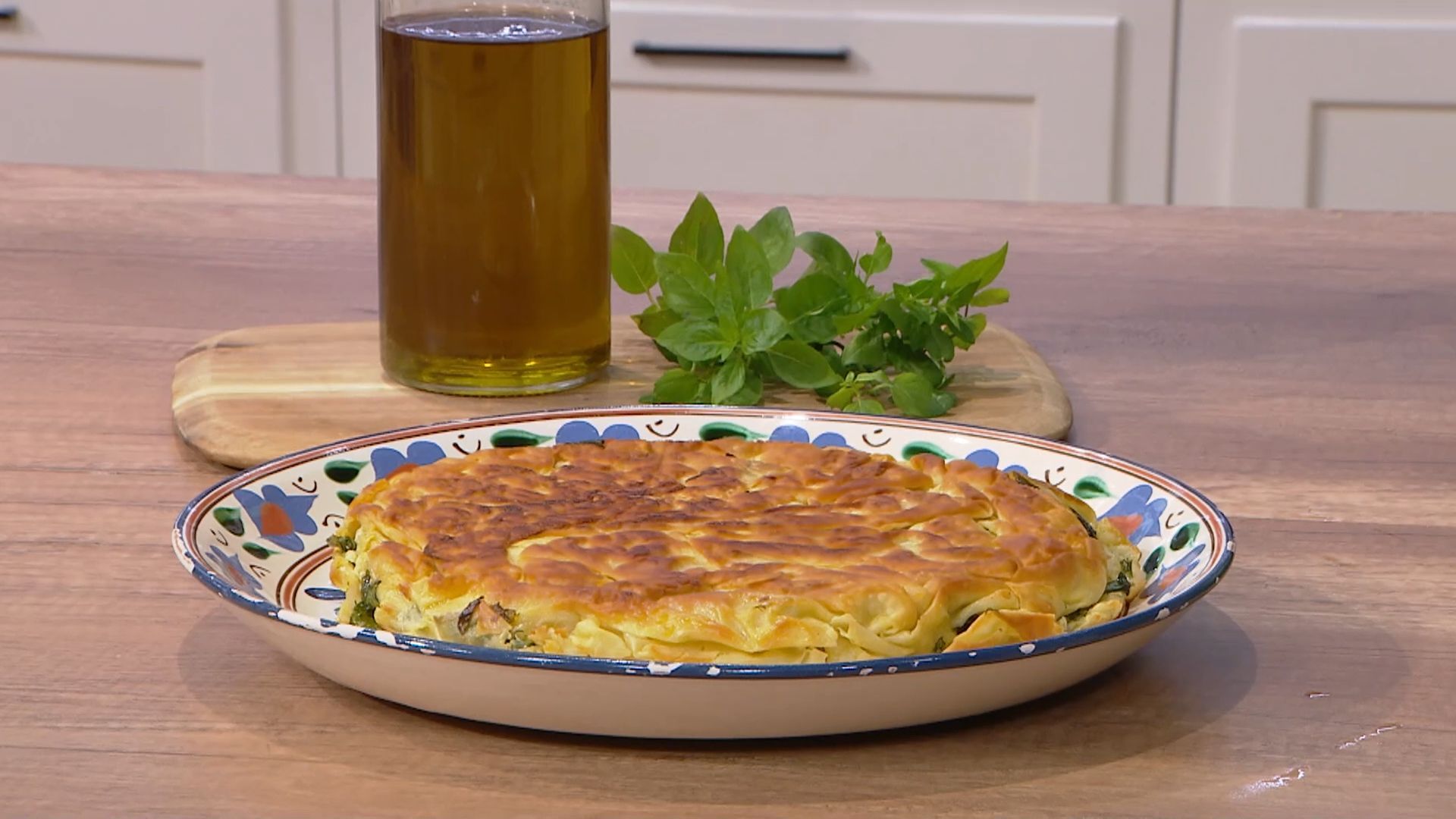 Πίτες-στο-τηγάνι-με-μαρούλι-και-φέτα