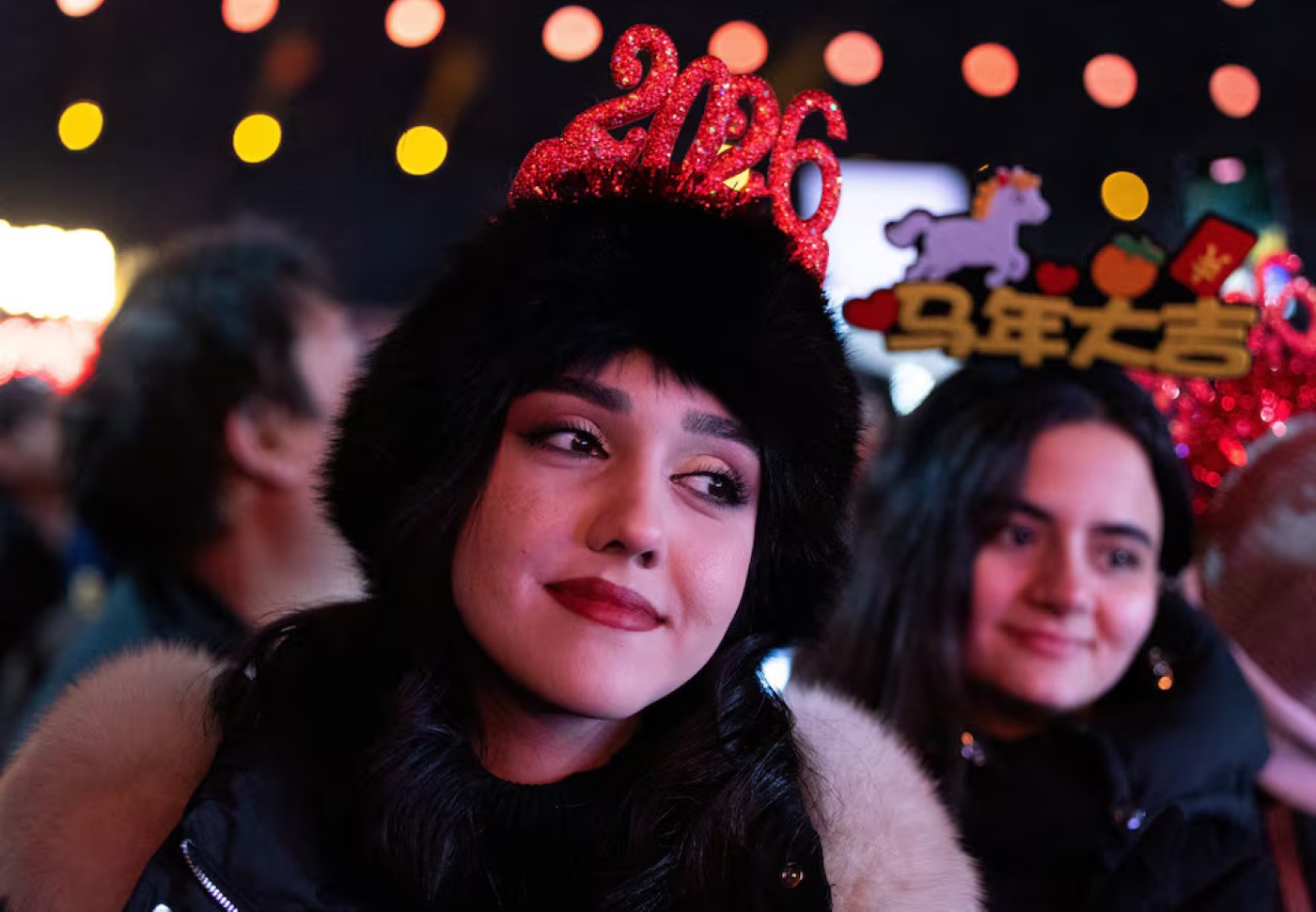 Ο πλανήτης καλωσόρισε το 2026 με εντυπωσιακά σόου και πυροτεχνήματα – Δείτε εικόνες και βίντεο