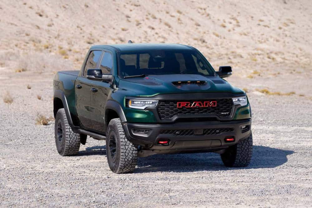 Η θριαμβευτική επανεμφάνιση του Ram TRX με 777 ίππους 21 2027-ram-1500-srt-trx (1)