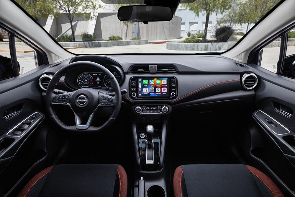 4-2025-Nissan-Nissan-Versa-2