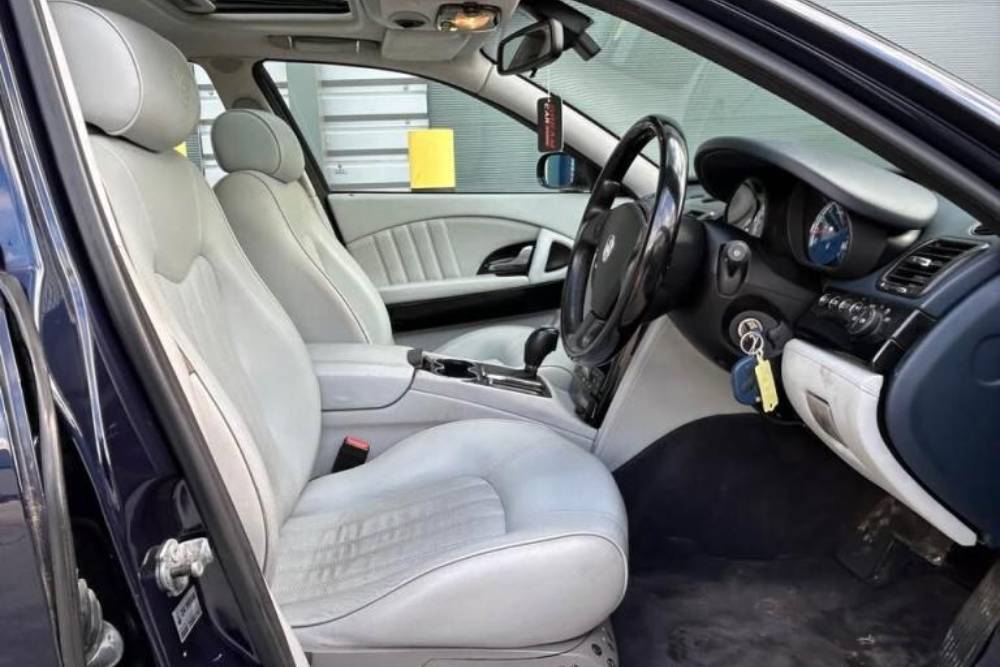 Ποιες εκπλήξεις κρύβει μια Maserati αξίας 4.500 ευρώ; 17 4500 euro maserati quattroporte for sale (7)