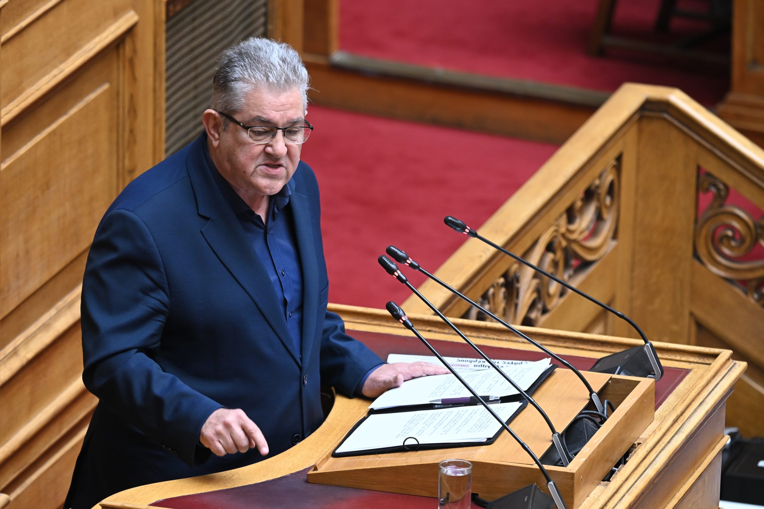 Βουλή – Κουτσούμπας: Οι αγρότες δεν χρειάζονται επιτροπές-βιομηχανίες