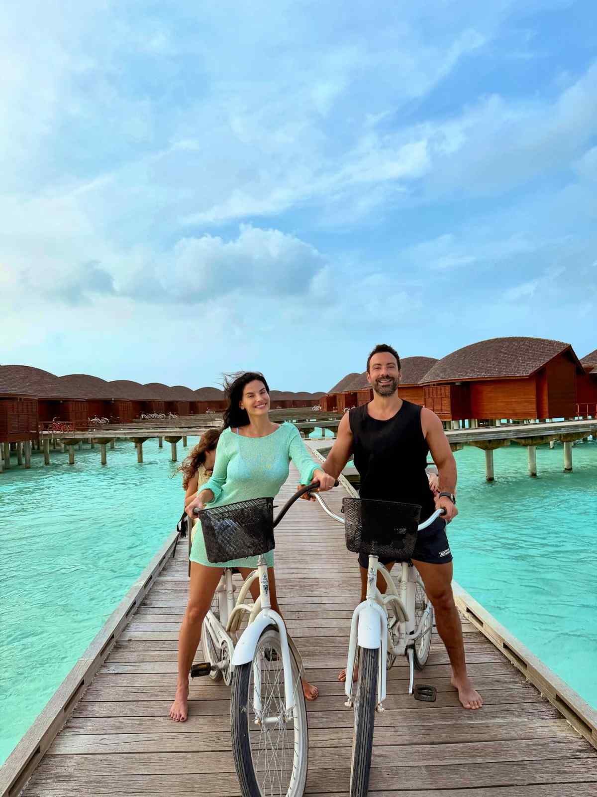 Μπόμπα – Τανιμανίδης: Το άλμπουμ φωτογραφιών από την εξόρμηση με τις κόρες τους στις Μαλδίβες 10 O Σάκης Τανιμανίδης και η Χριστίνα Μπόμπα στις Μαλδίβες