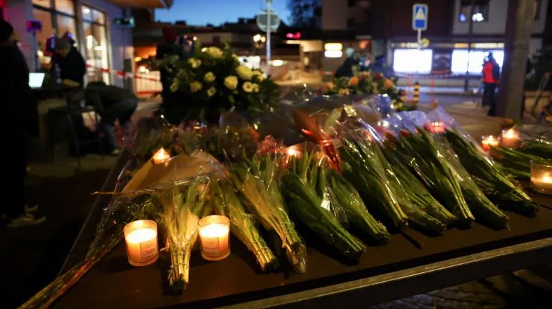 Ελβετία: Σοκ και απορία για τη φωτιά στο μπαρ που μετέτρεψε σε τραγωδία το πρωτοχρονιάτικο πάρτι – Βεγγαλικά στις σαμπάνιες και εύφλεκτα υλικά στην οροφή