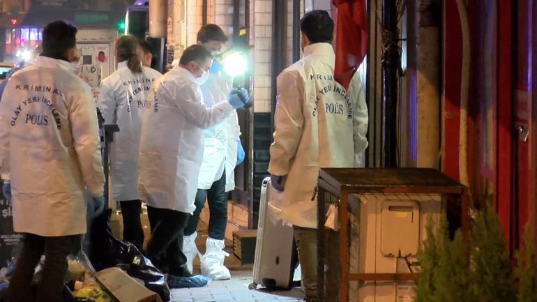 Σοκ στην Κωνσταντινούπολη: 37χρονη εντοπίστηκε αποκεφαλισμένη και ακρωτηριασμένη σε κάδο – Δύο συλλήψεις