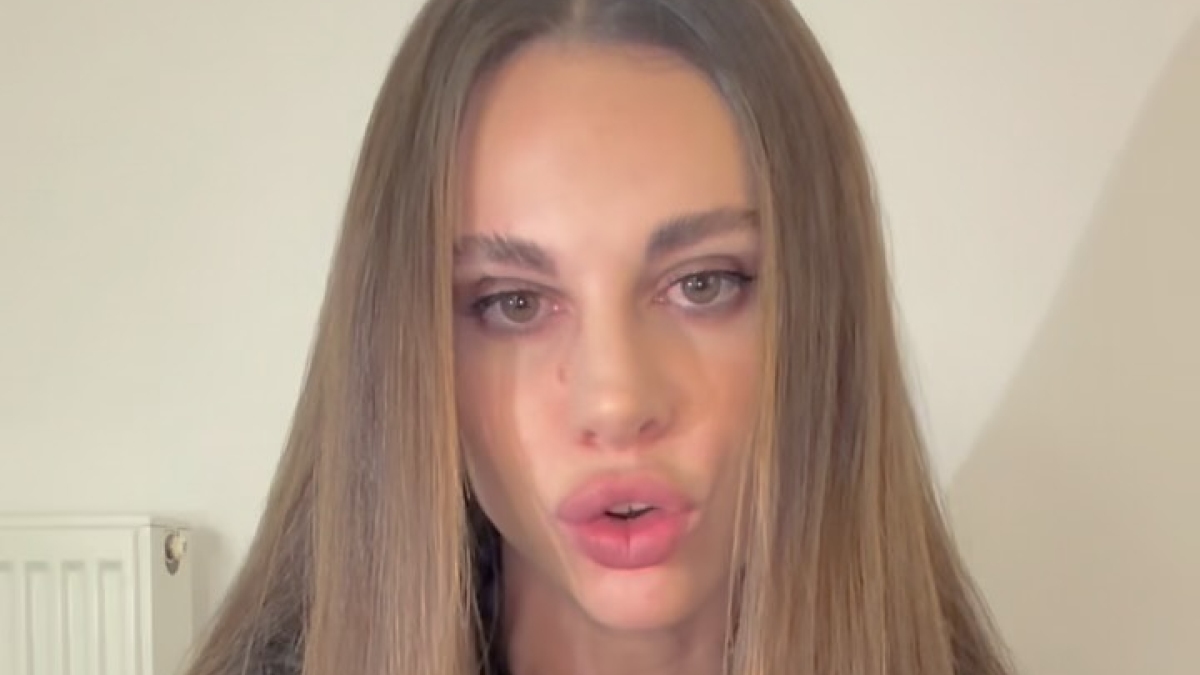 Έλενα Μπομπού – Αντιδρά έντονα στη μήνυση του πρώην της – «Παραβίασε τα ασφαλιστικά μέτρα, βρισκόταν έξω από το σπίτι μου»