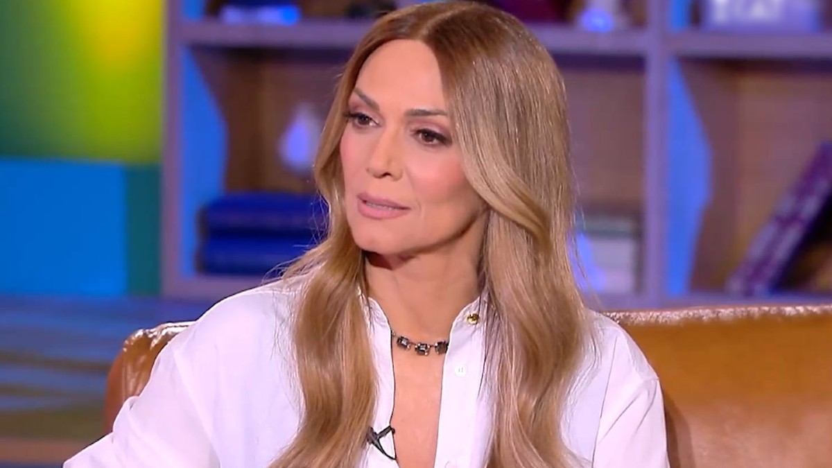 Έλλη Κοκκίνου: «Μου πρότειναν να συμμετάσχω στη Eurovision με τους Μασάι – Ήμουν δύο μηνών έγκυος»