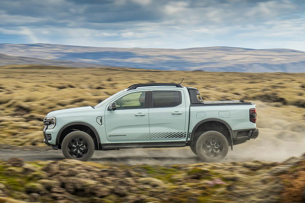 "Το ανεπανάληπτο ρεκόρ πωλήσεων του Ford Ranger" 8 FORD-RANGER-PHEV_05