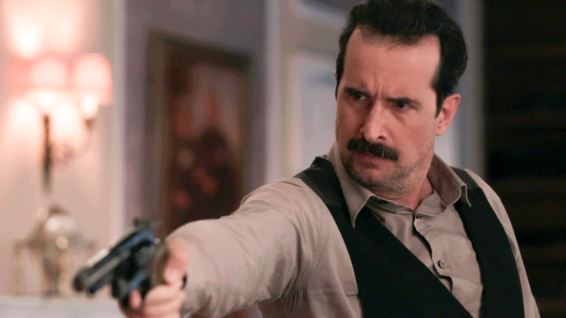 Grand Hotel: Οι εικόνες από τα πρώτα επεισόδια της σεζόν μόλις αποκαλύφθηκαν