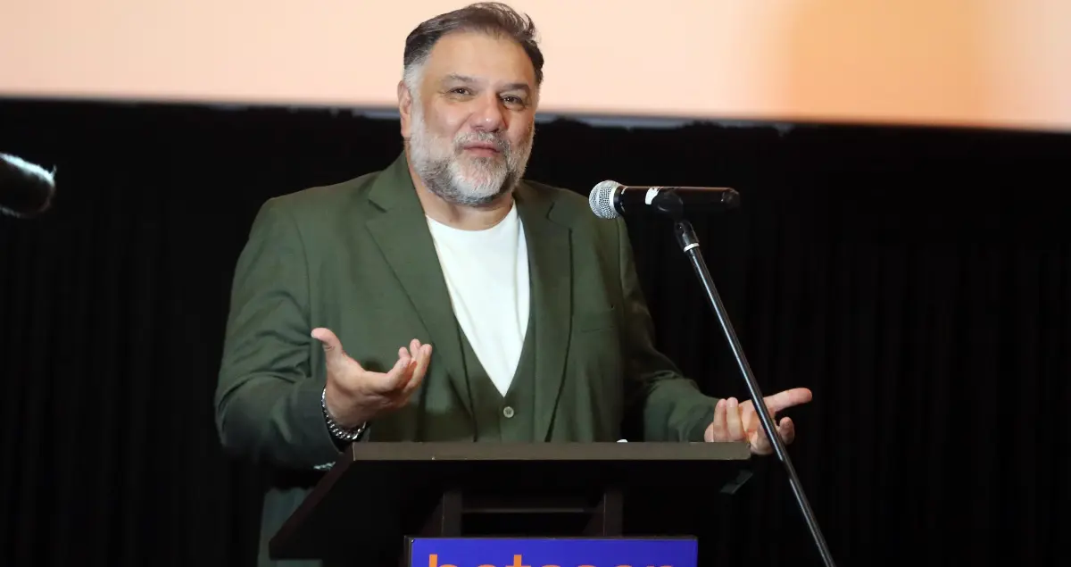 Γρηγόρης Αρναούτογλου