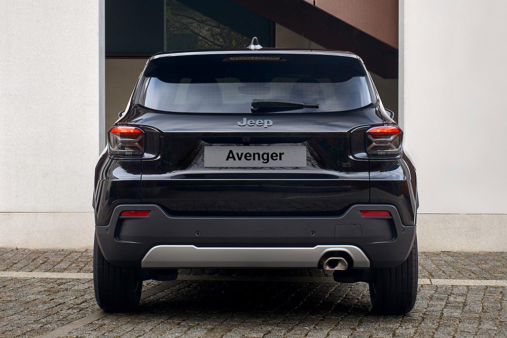 Jeep Avenger Black Edition (6)