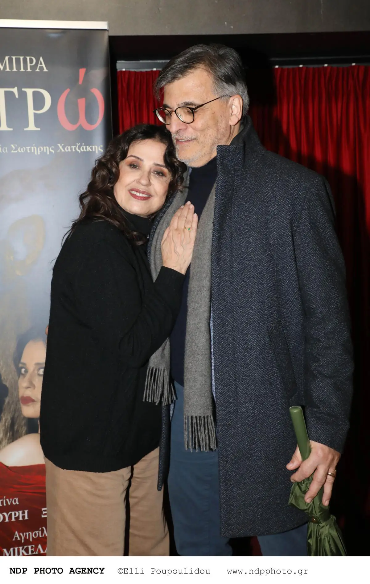 Μαρία Τζομπανάκη: Ασυνήθιστη έξοδος με τον σύζυγό της, Γιάννη Βάλβη – Γιατί είχαν να συναντηθούν 2 μήνες 5 Η Μαρία Τζομπανάκη με τον σύζυγό της, Γιάννη Βάλβη