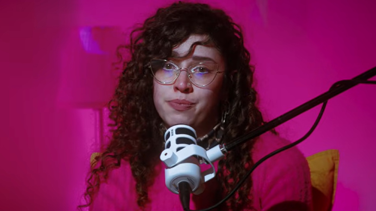 Νεφέλη Μεγκ – Συγκλονίζει για τον βίαιο σύντροφό της: «Προτιμότερο να είχα δεχτεί μπουνιές»