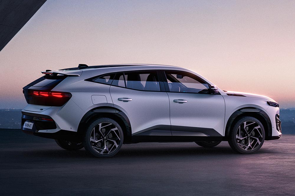 Εντυπωσιακή νέα ναυαρχίδα Renault Filante 21 Renault Filante (15)