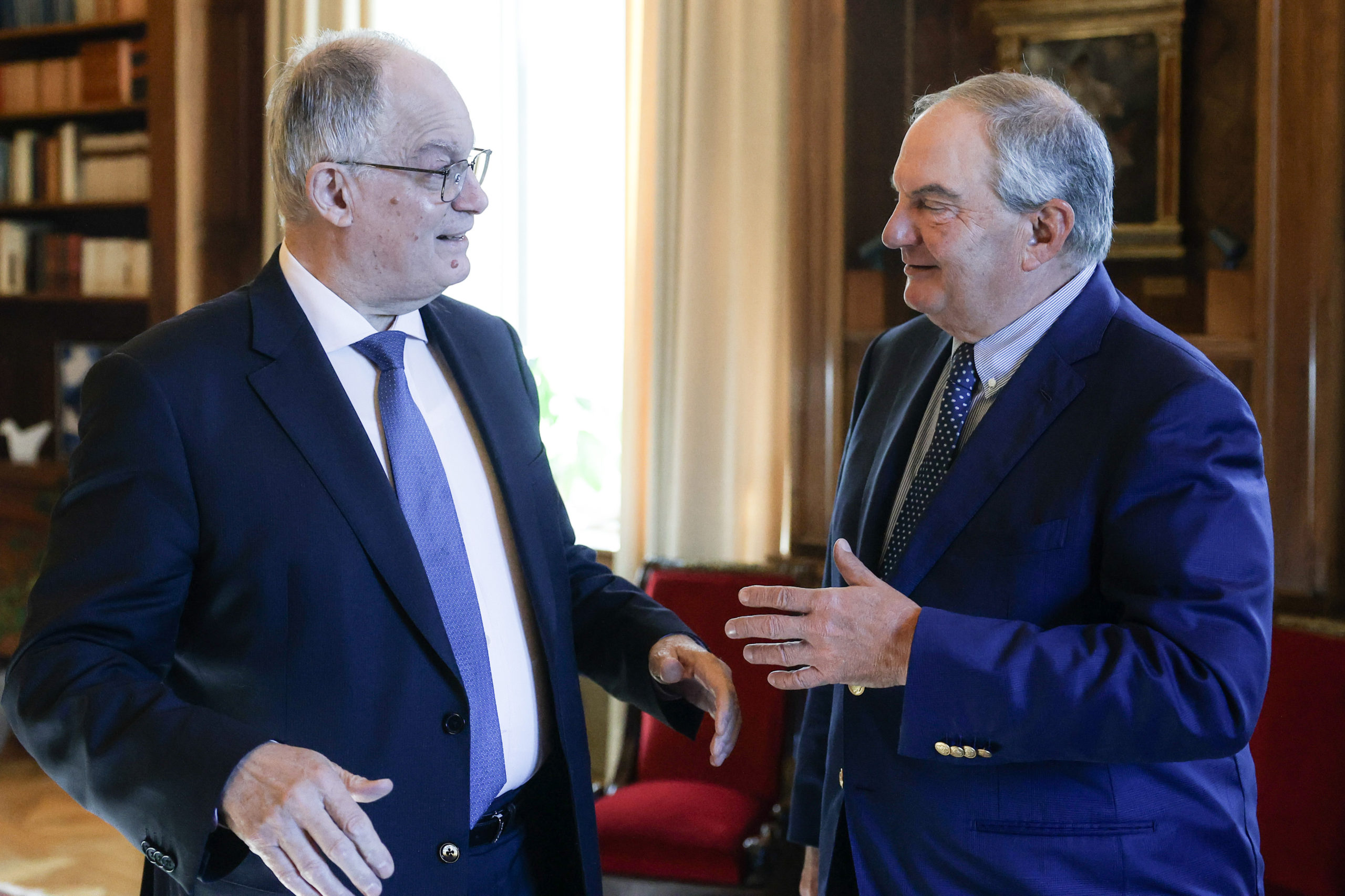 Κωνσταντίνος Τασούλας: Είδε τον Κώστα Καραμανλή στο Προεδρικό Μέγαρο – Τι συζητήθηκε 2 Τασούλας - Καραμανλής