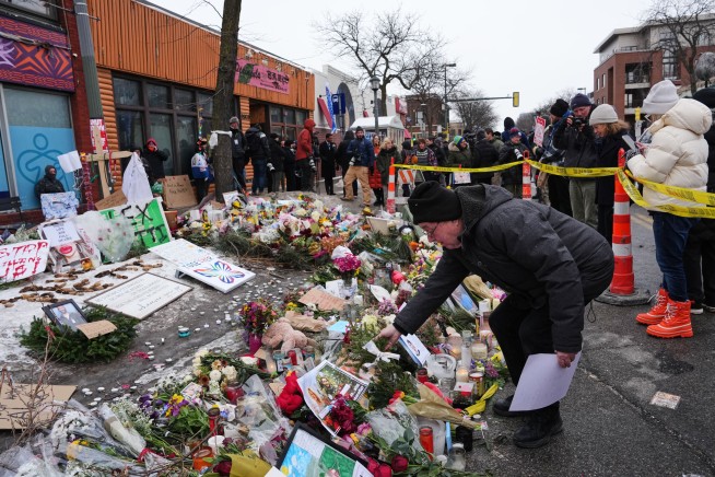 Μινεάπολη: Ο δήμαρχος ανακοινώνει την αποχώρηση των ομοσπονδιακών πρακτόρων από σήμερα