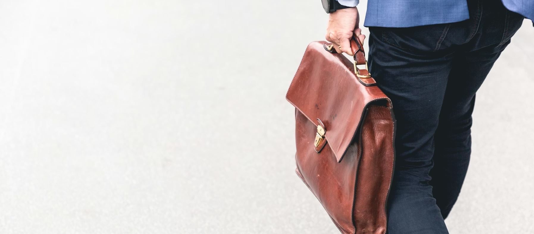 Θεοφάνια 2026: Πώς διαμορφώνονται οι αμοιβές εργαζομένων – Ποια είναι η επόμενη υποχρεωτική αργία