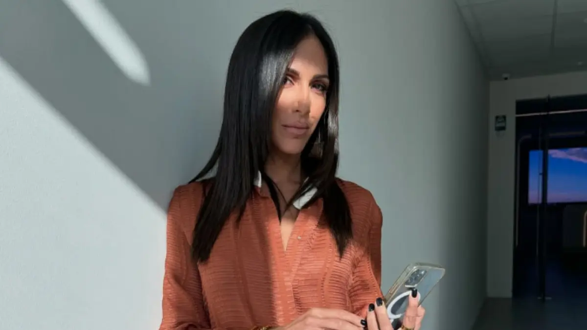 Η Ανθή Βούλγαρη ξεσπά: «Με απωθεί και έχω επιλέξει να απέχω από τον κύκλο της» 2 Η Ανθή Βούλγαρη