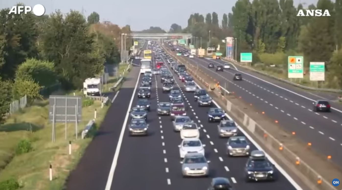 Ιταλία: Η Μπολόνια αντιπαρατίθεται με την κυβέρνηση για το όριο ταχύτητας των 30 χλμ/ώρα