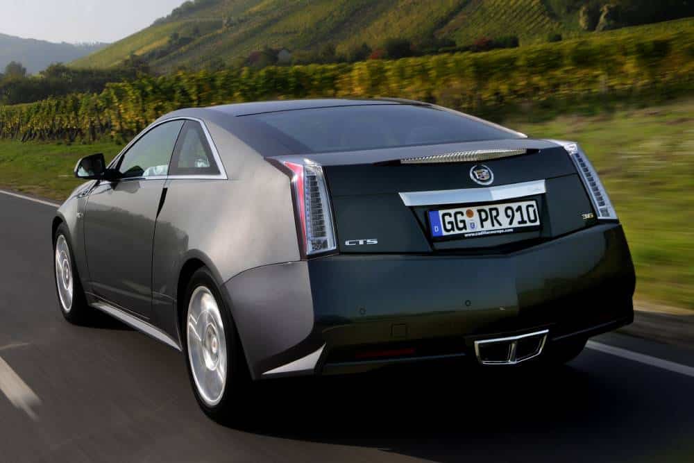 Η ξεχωριστή μοντέρνα αγροτική Cadillac 22 cadillac_cts_coupe_13