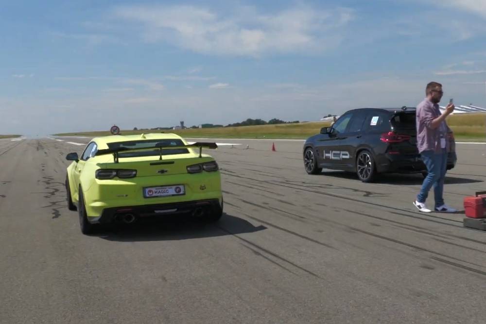 chevy-camaro-zl1-vs-bmw-x3-m-competition-race-has-