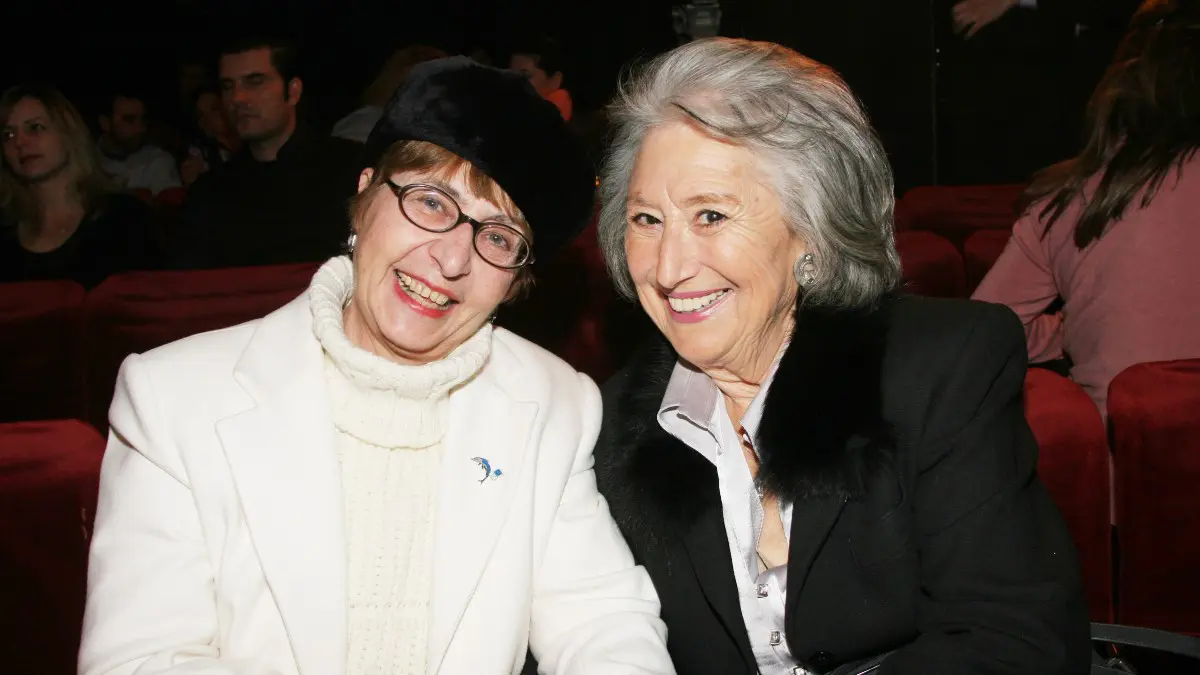 Η Έφη Παπαθεοδώρου