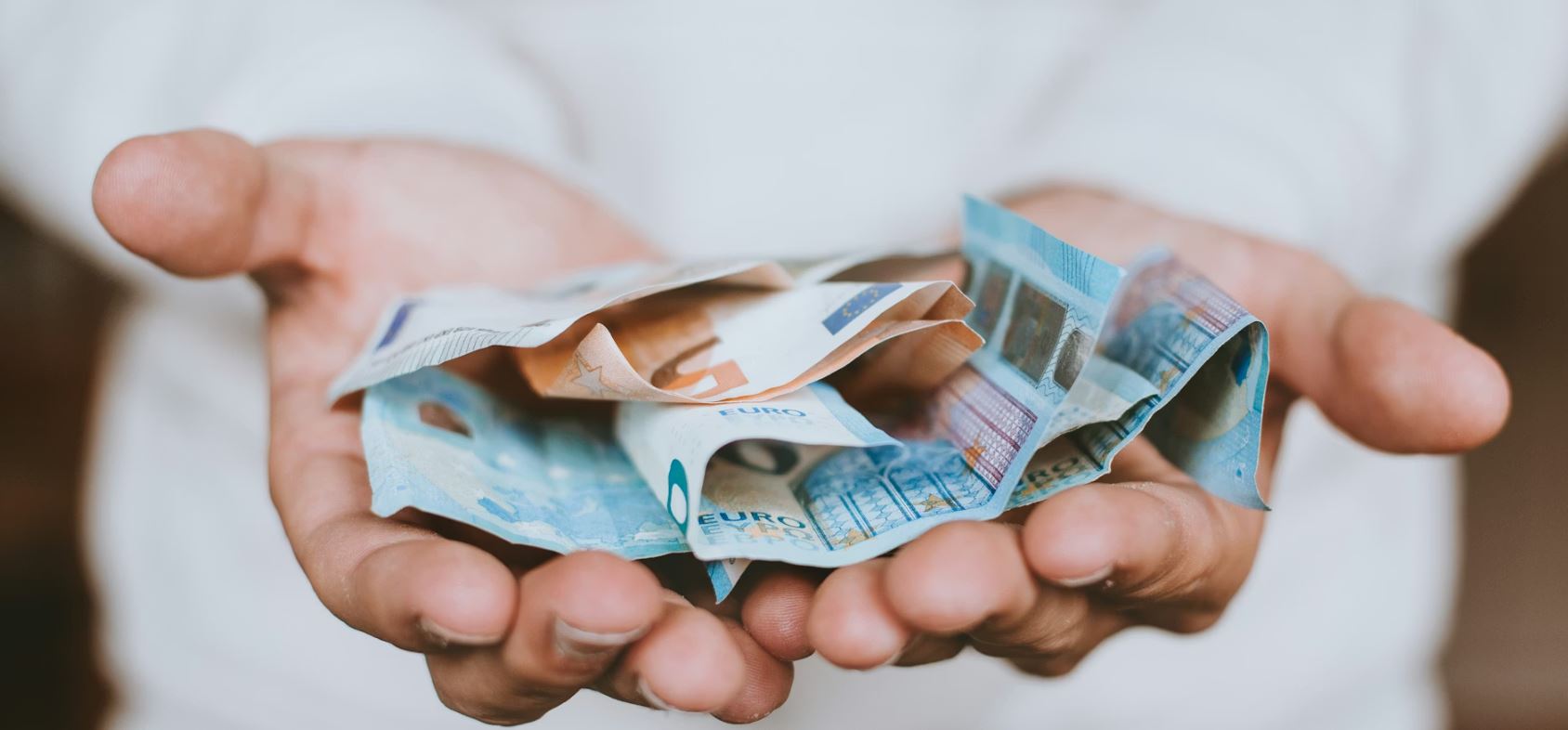 Επιδόματα και παροχές από τη ΔΥΠΑ: Νέο κύμα πληρωμών προ των πυλών