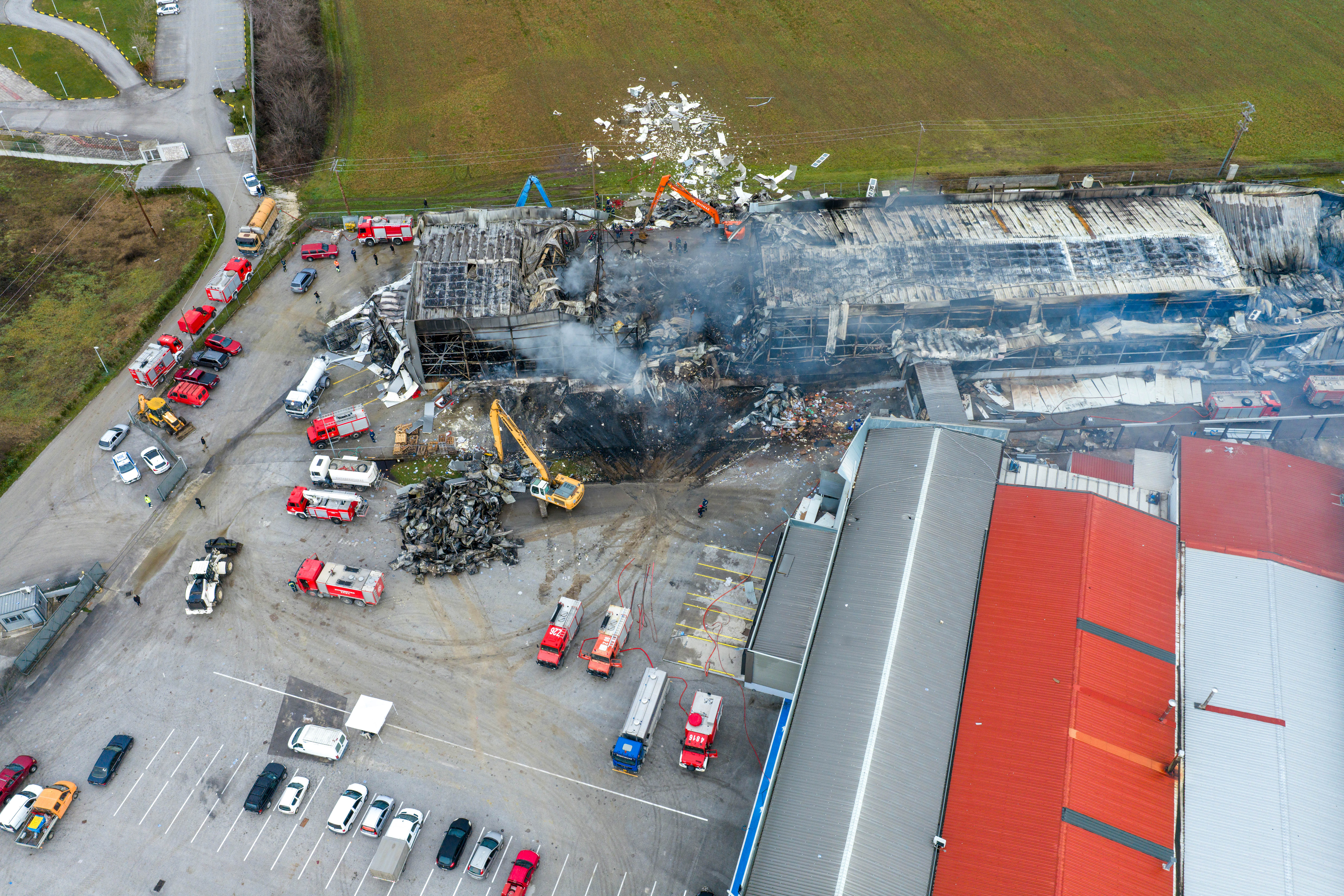 Βιολάντα: Μισθός έως τη σύνταξη και επίδομα για τα παιδιά των οικογενειών των θυμάτων της έκρηξης 6 Εργοστάσιο