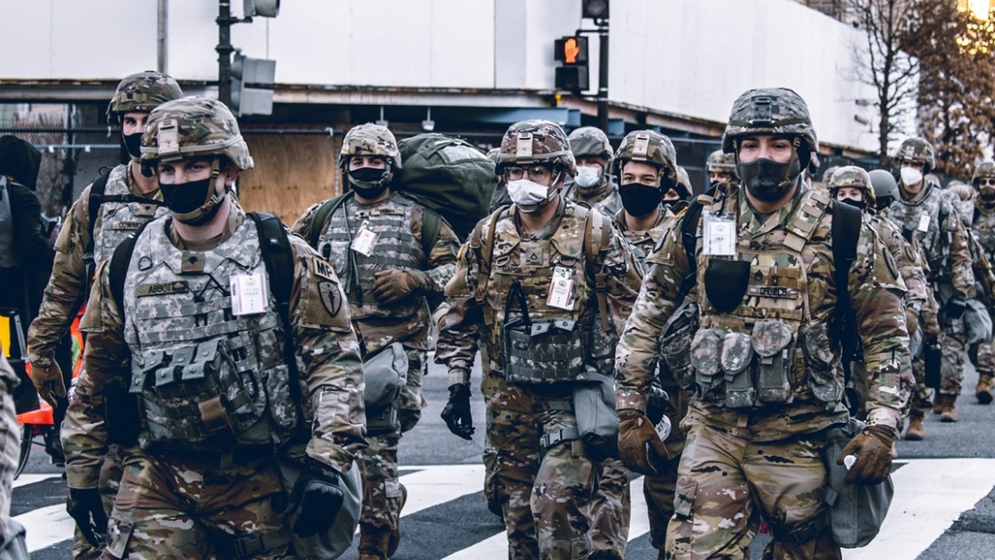 ΗΠΑ: Η Πολιτεία του Ιλινόι μηνύει την κυβέρνηση Τραμπ για «υπερβολική αστυνομική βία»