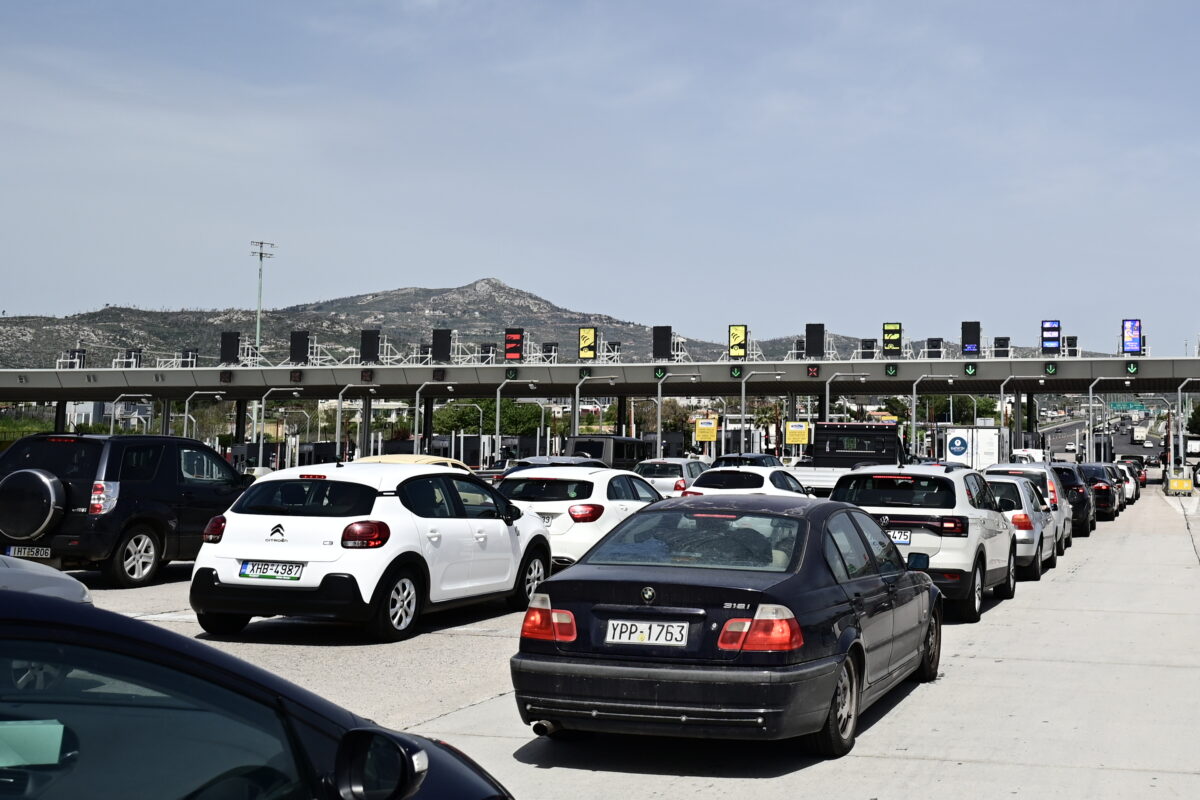 Στις 15 Ιανουαρίου εξετάζονται οι αρχικές υποθέσεις για τα μαζικά sms του Υπ. Μεταφορών το τριήμερο της 28ης