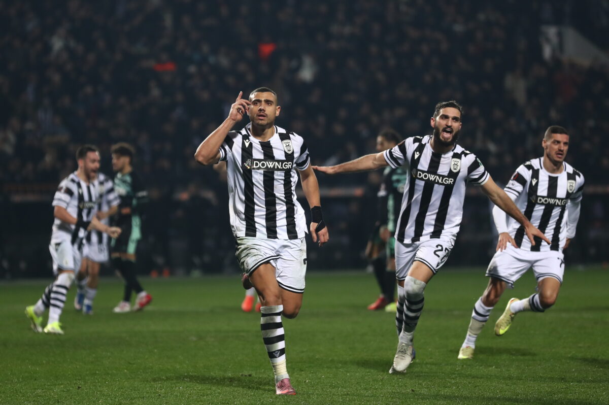 ΠΑΟΚ – Μπέτις: Ο Γιακουμάκης από το πέναλτι διαμόρφωσε το 2-0 για τους Θεσσαλονικείς