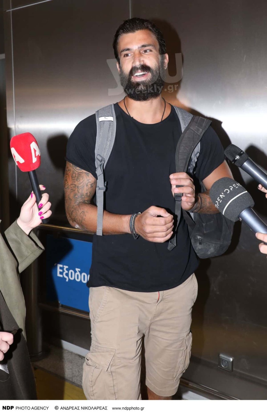 Ο Ηλίας Γκότσης στο αεροδρόμιο