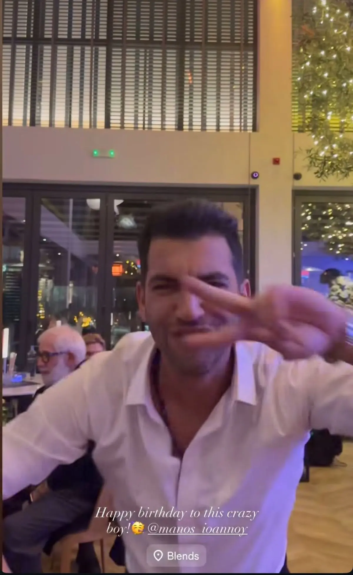 Φιλιππίδης – Νίνου: Η πρώτη κοινή εμφάνιση μετά την καταδίκη του ηθοποιού 2 Φιλιππίδης - Νίνου: Η πρώτη δημόσια εμφάνιση μετά την καταδίκη του ηθοποιού