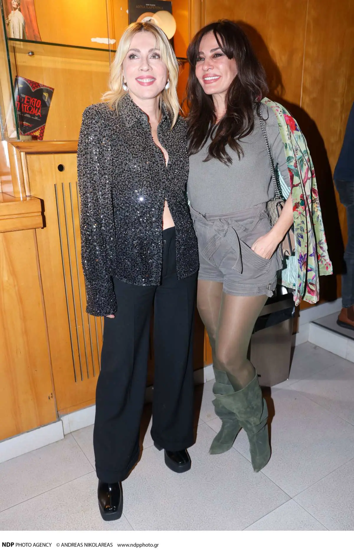 Καρύδη: Λαμπερή μπροστά στην κάμερα – Η πρώτη εμφάνιση μετά τον χωρισμό από τον Αθερίδη 3 Σμαράγδα Καρύδη