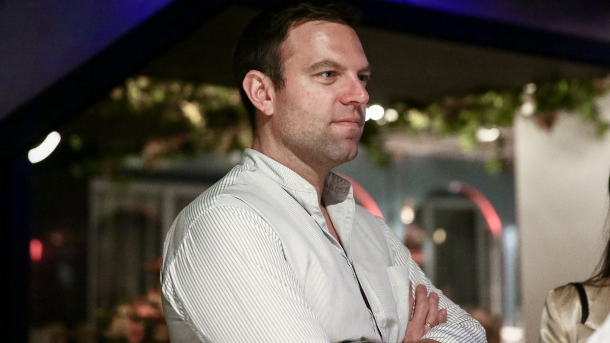 Στέφανος Κασσελάκης: Ανανεώθηκε το πατρικό του στην Εκάλη – Πολυτελής βίλα 1.600 τ.μ. με ενοίκιο έως 20.000 ευρώ