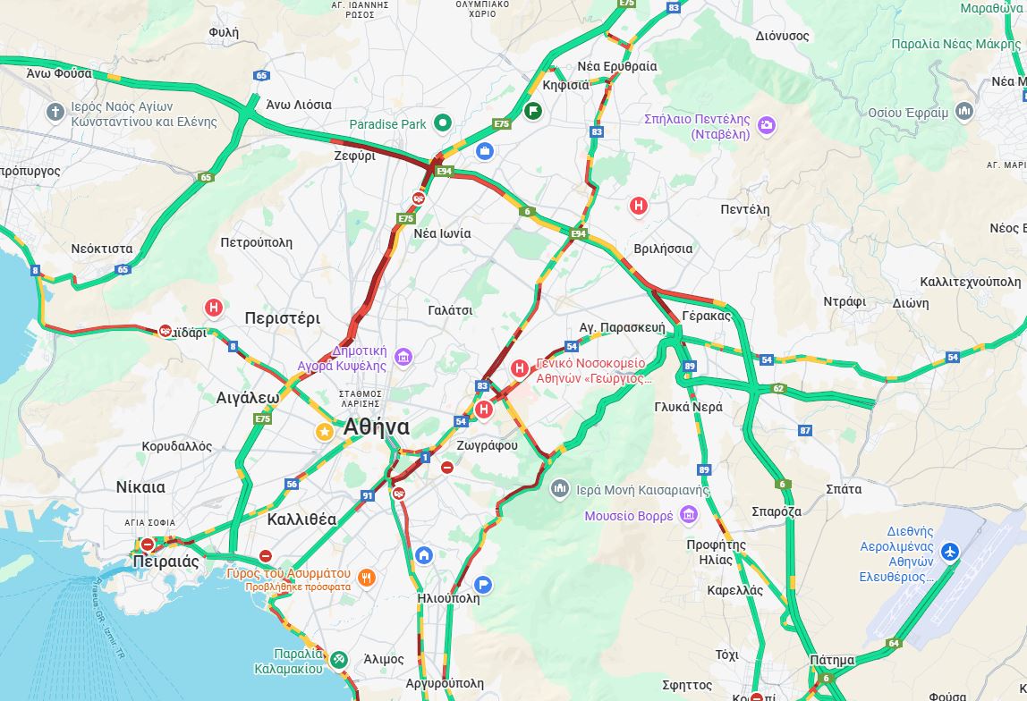 Κυκλοφοριακό χάος: Μπλοκαρισμένος ο Κηφισός, στα «κόκκινα» η Κηφισίας και καθυστερήσεις έως 30 λεπτά στην Αττική Οδό