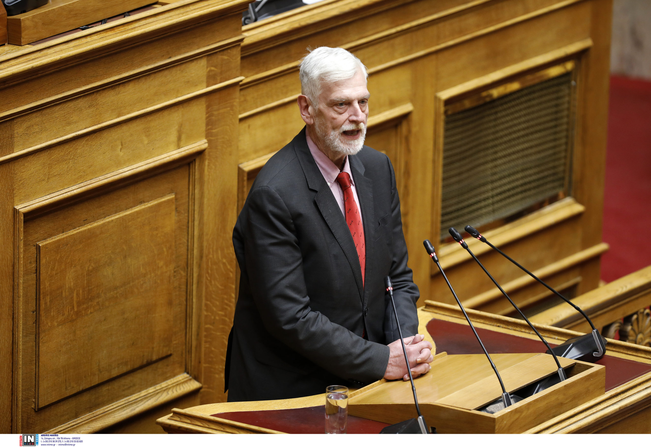 Λοβέρδος στον Realfm 97,8: Η Ελλάδα προτάσσει το Διεθνές Δίκαιο και την ειρήνη – Αμφιβάλλω για τις κυβερνήσεις συνεργασίας