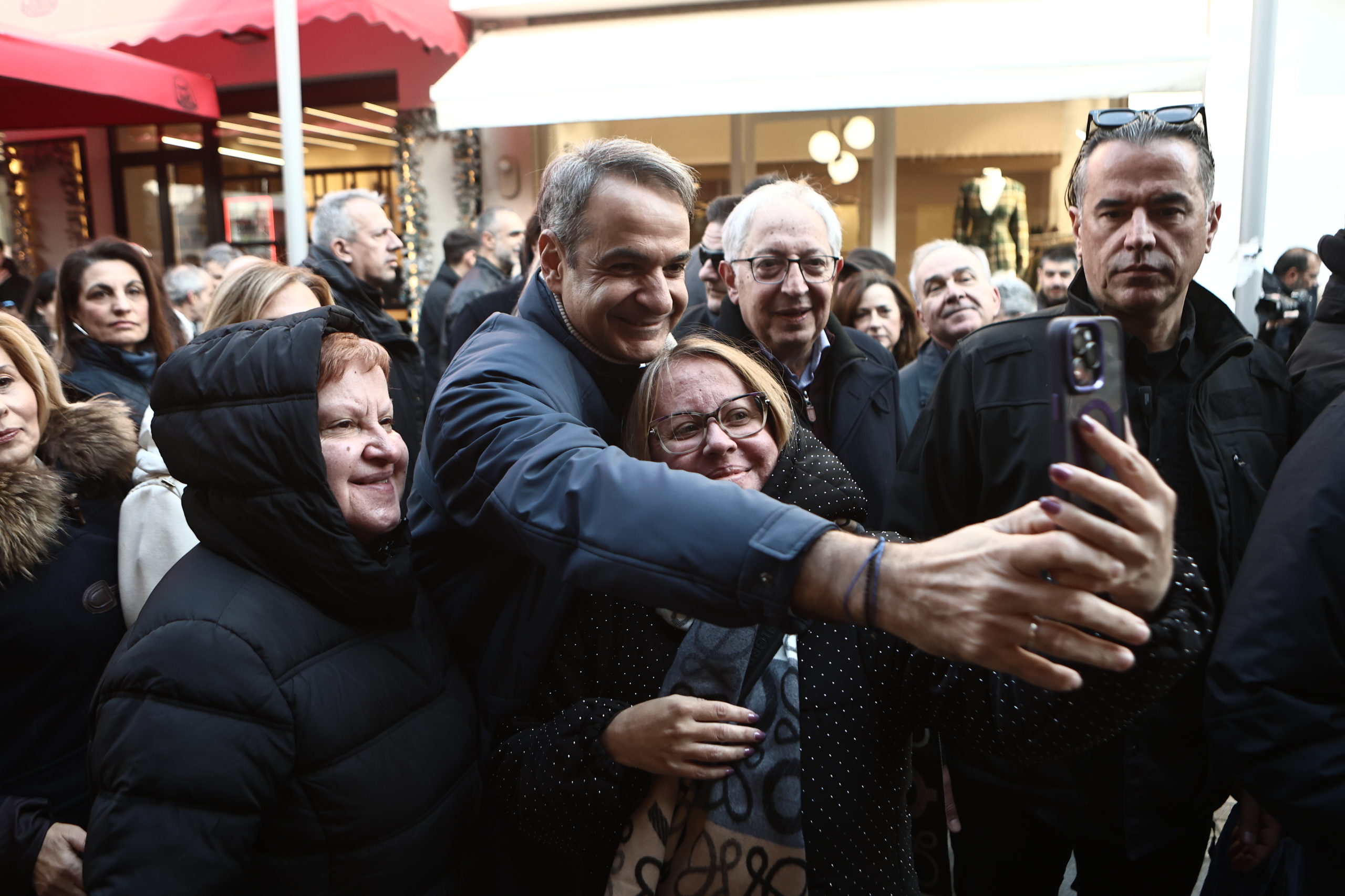 Μητσοτάκης από το Μαρούσι: «Πρόσω ολοταχώς» για τις σημαντικές αλλαγές και μεταρρυθμίσεις που χρειάζεται η χώρα