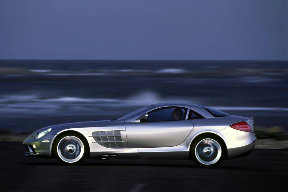 mercedes-slr-side