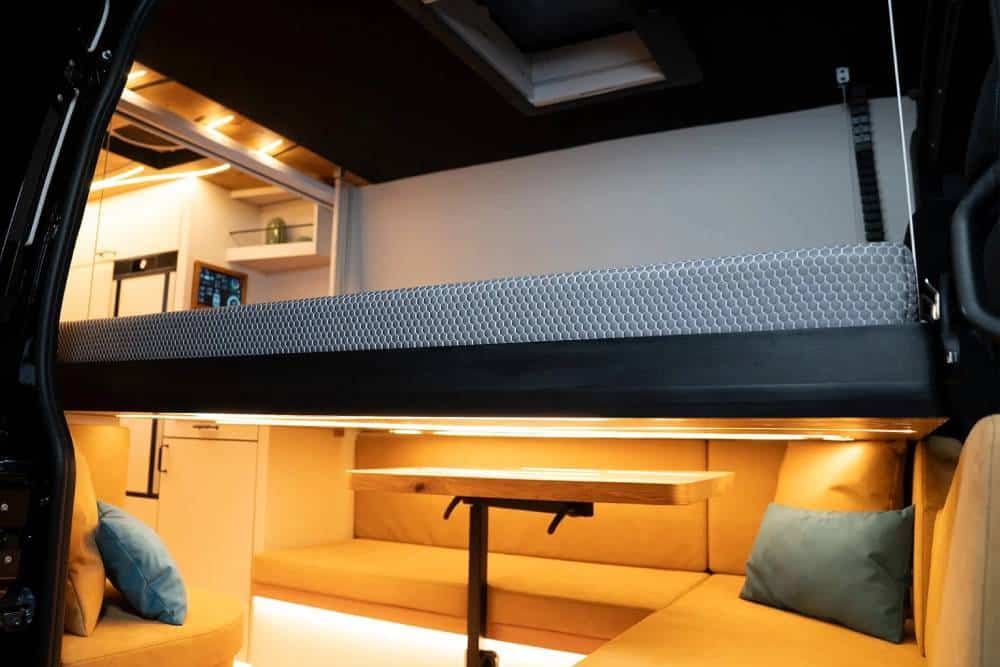 Το πιο ανθεκτικό Mercedes Sprinter μετατρέπεται σε σπίτι 19 mercedes sprinter 4x4 la onda (6)