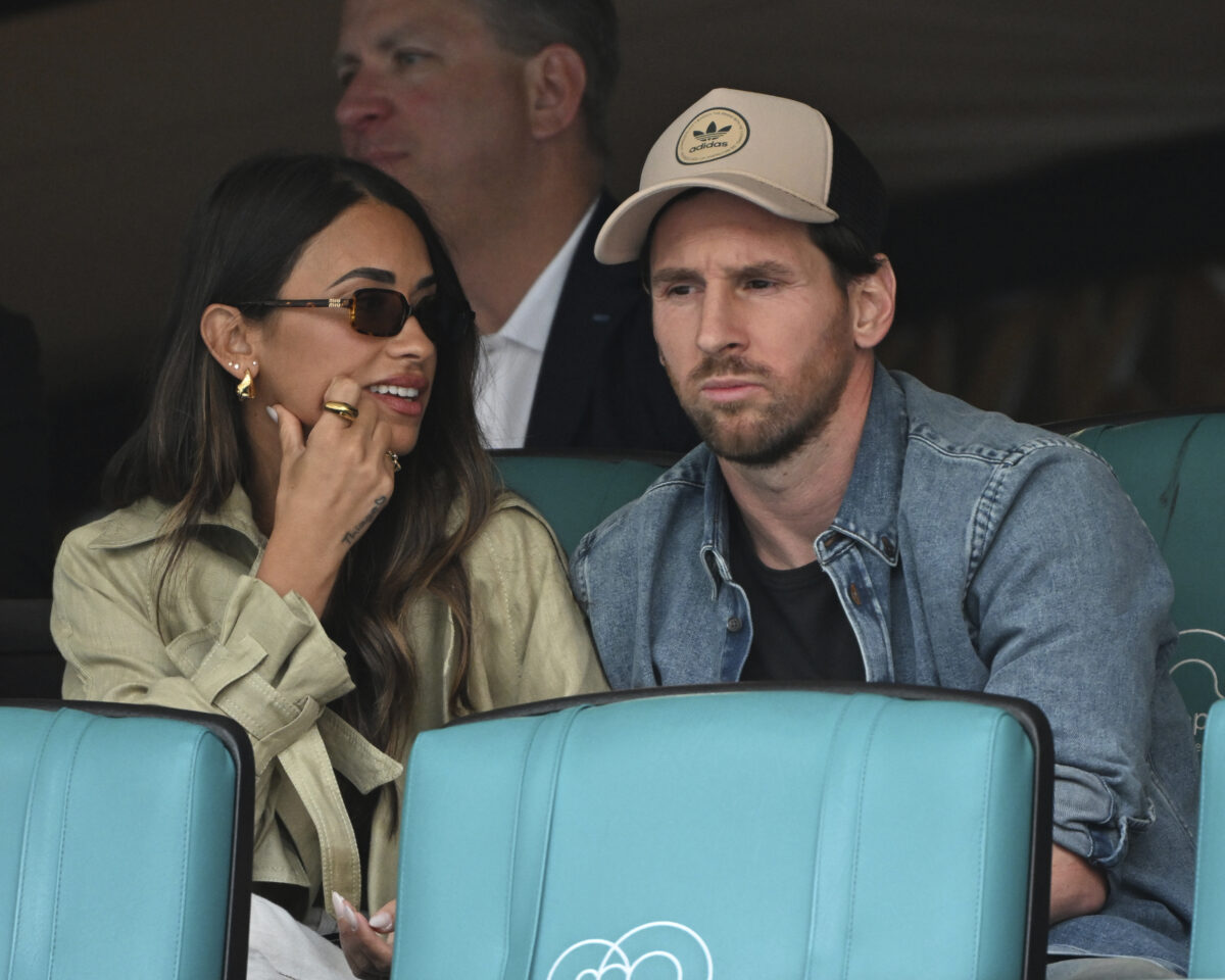 Η Αντονέλα Ροκούσο απαγόρευσε την είσοδο σε θαυμάστρια του Λιονέλ Μέσι από ζήλια