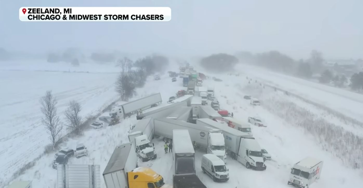 Βίντεο: Σύγκρουση 100 οχημάτων στο Μίσιγκαν μετά από αρκτική θύελλα