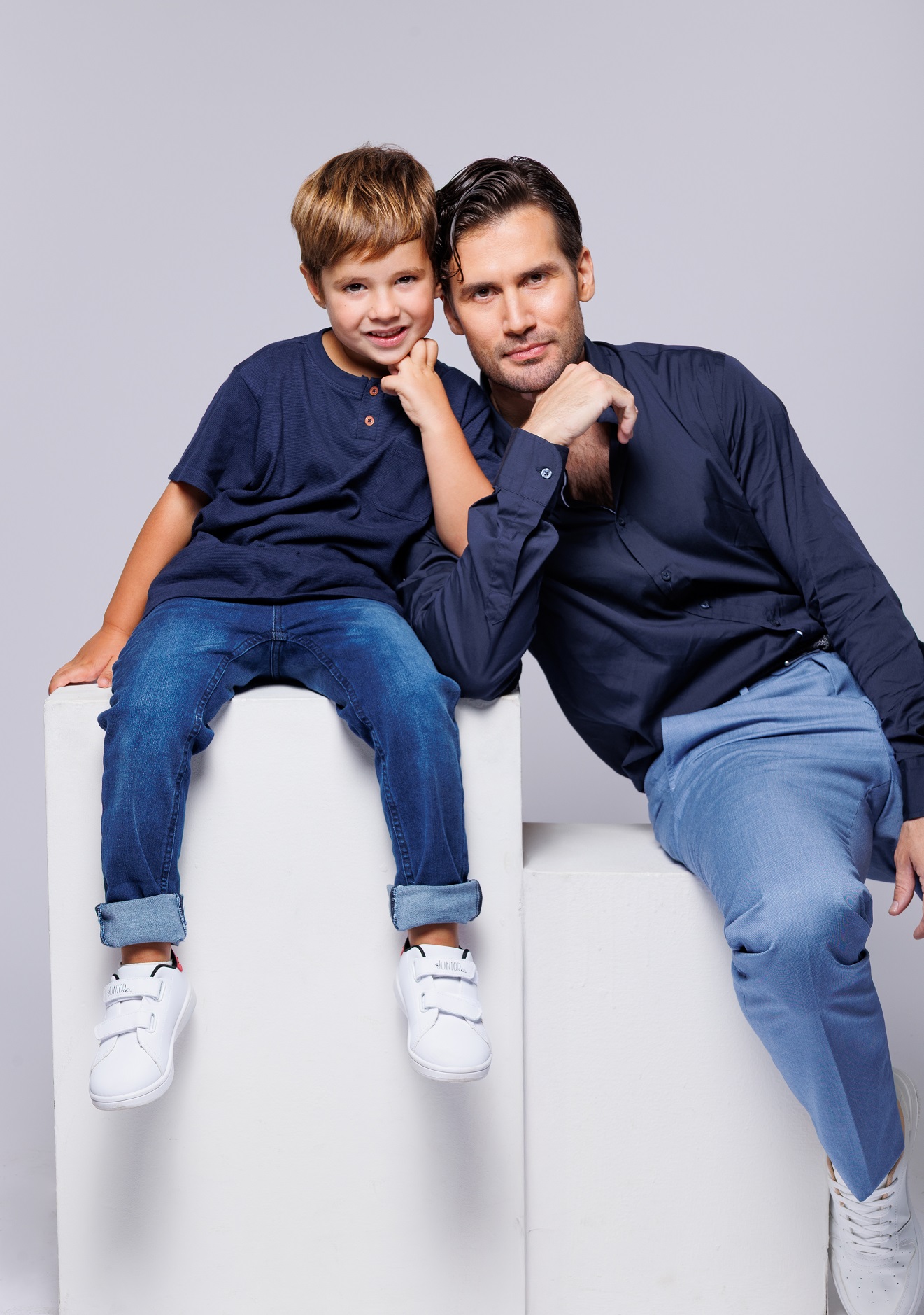 «Μπαμπά, σ’ αγαπώ»: Πρεμιέρα την Πέμπτη 5 Φεβρουαρίου στις 21:00 με διπλό χορταστικό επεισόδιο 4 Μπαμπά σ' αγαπώ