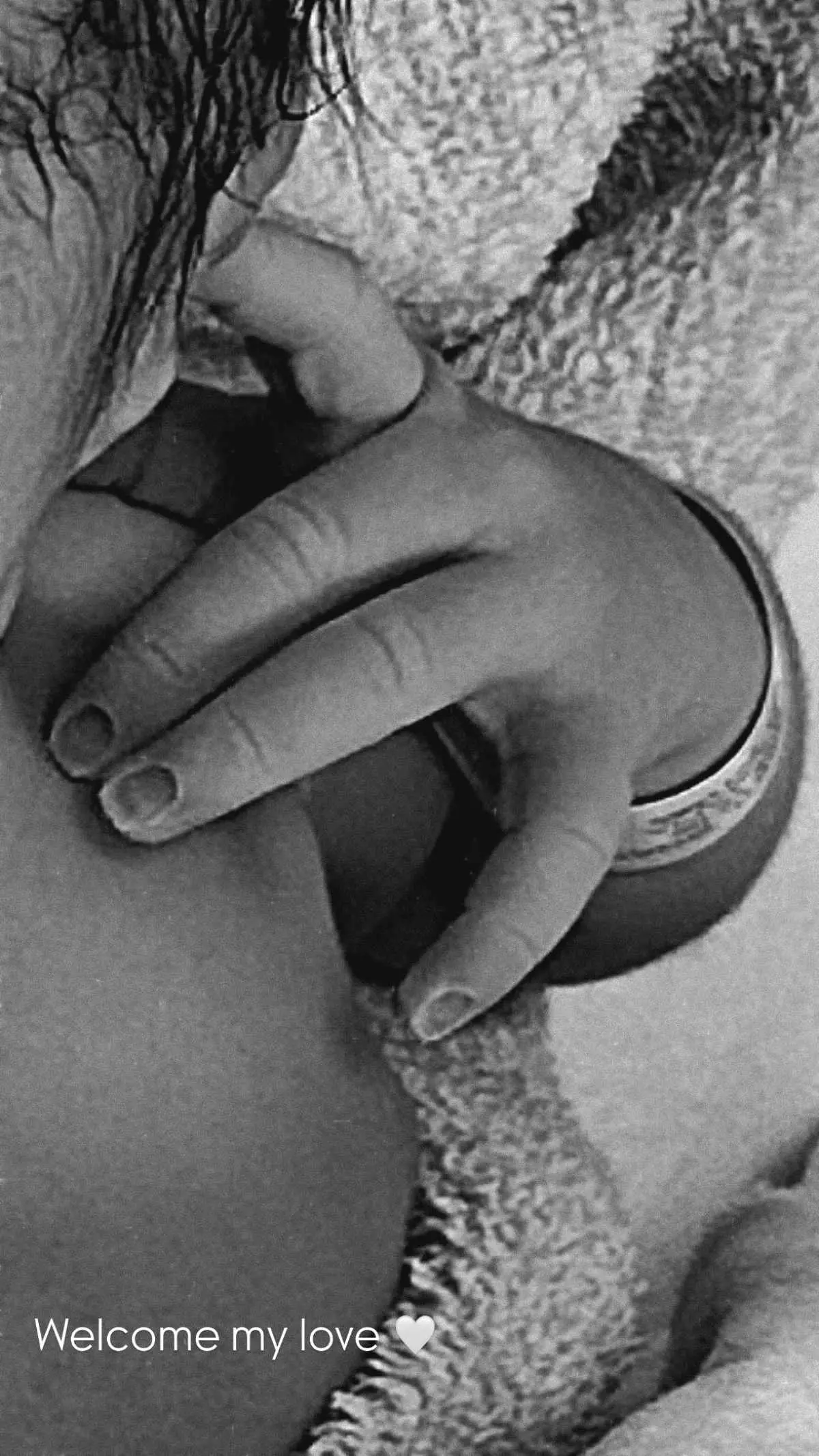 Νατάσα Σκαφίδα: Η αδερφή της έφερε στον κόσμο το μωρό της – Δείτε την πρώτη φωτογραφία του νεογέννητου 4 Η ανάρτηση της Νατάσας Σκαφιδά στο Instagram