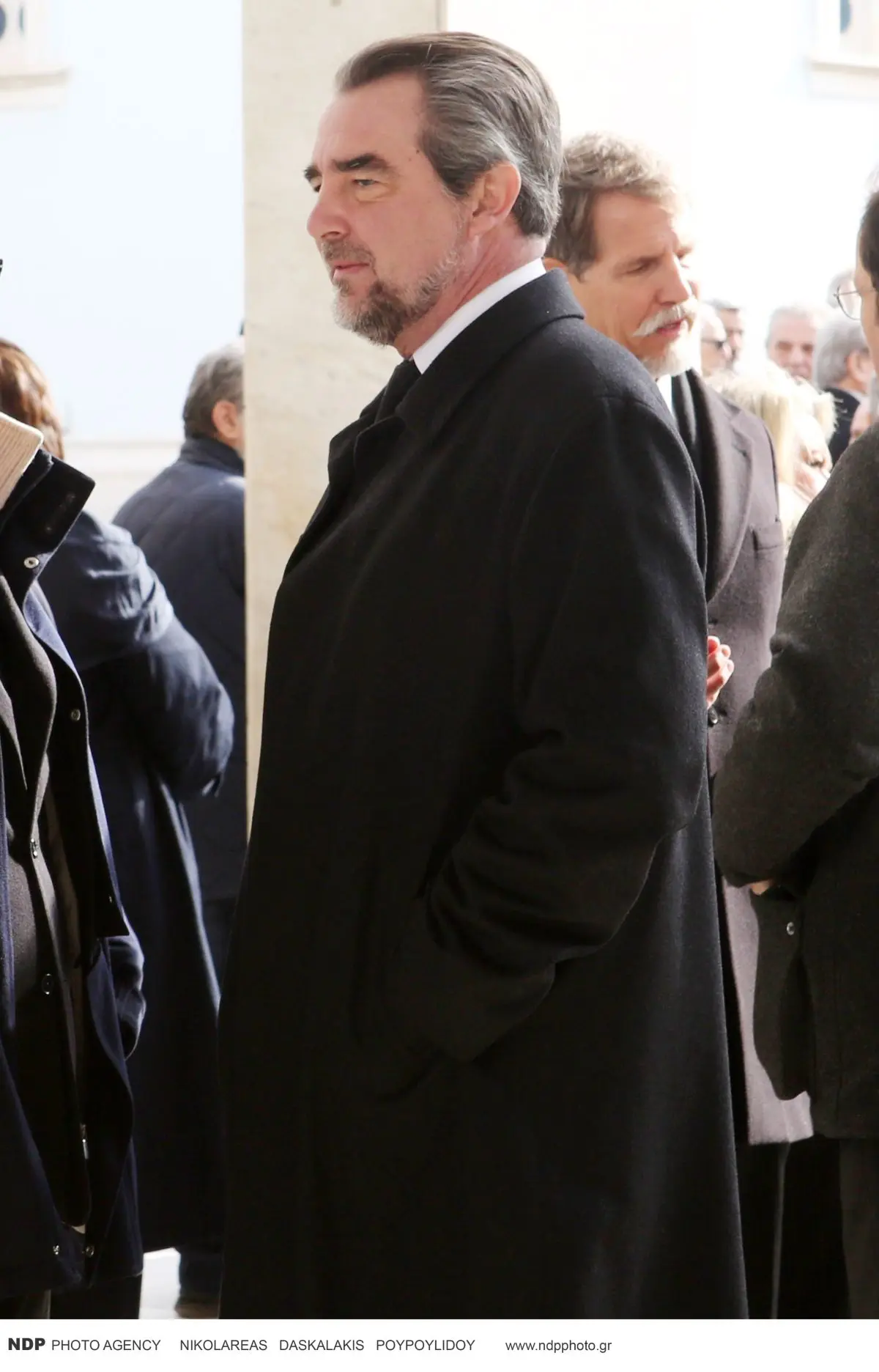 Ο Νικόλαος Ντε Γκρες στην κηδεία του Νίκου Στασινόπουλου