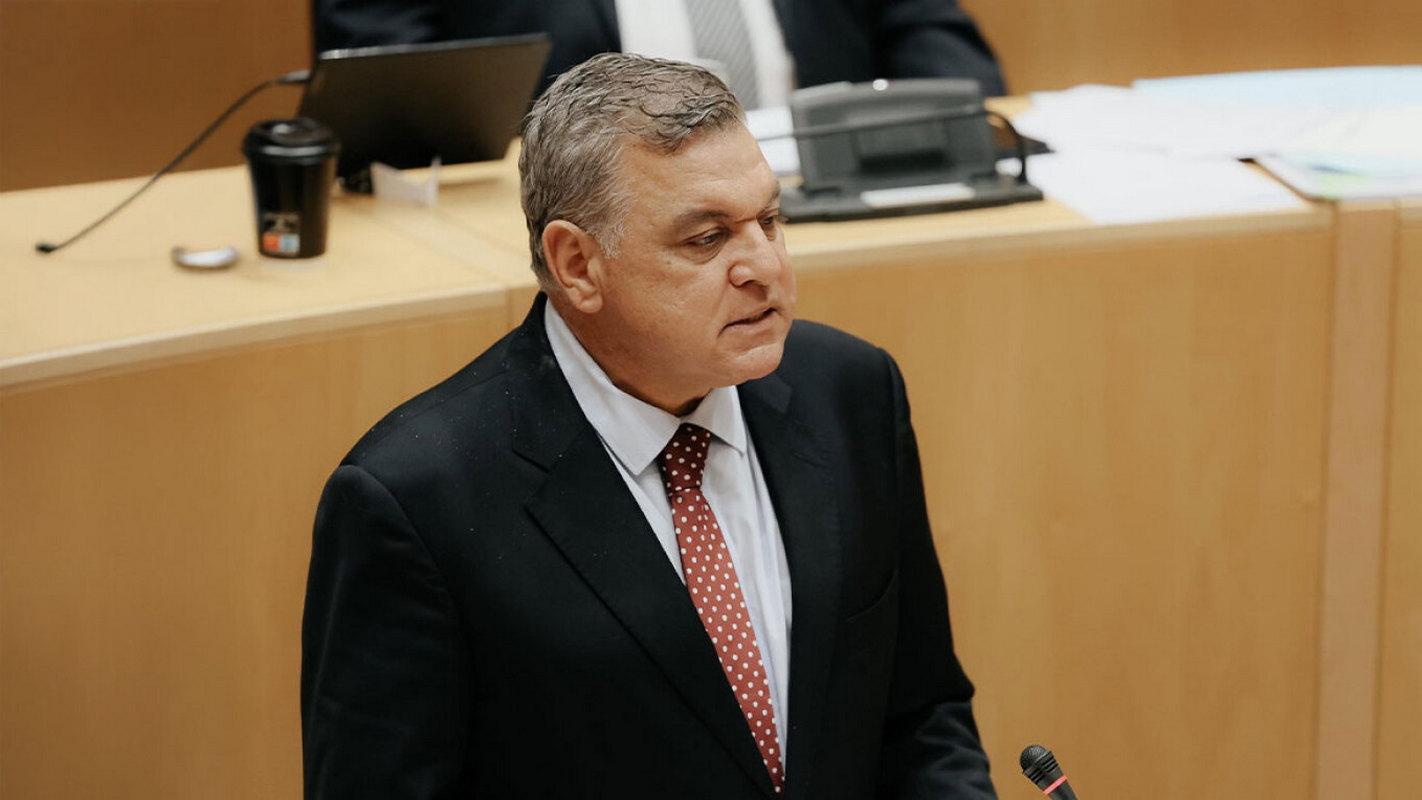 Κύπρος: Βουλευτής κατηγορείται για επίθεση σε γυναίκα σε ελληνικό ξενοδοχείο – Αποκλείστηκε από το ψηφοδέλτιο