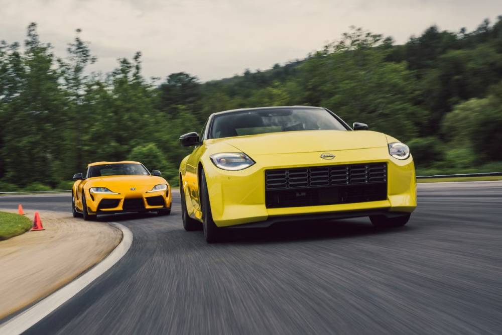 nissan z vs toyota supra sales 09