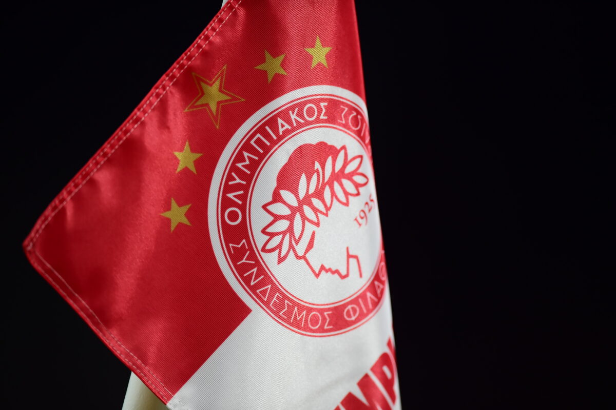 Δήλωση των παλαίμαχων του Ολυμπιακού εναντίον ΕΠΟ και Λανουά: «Επιδιώκουν να βλάψουν την ομάδα»