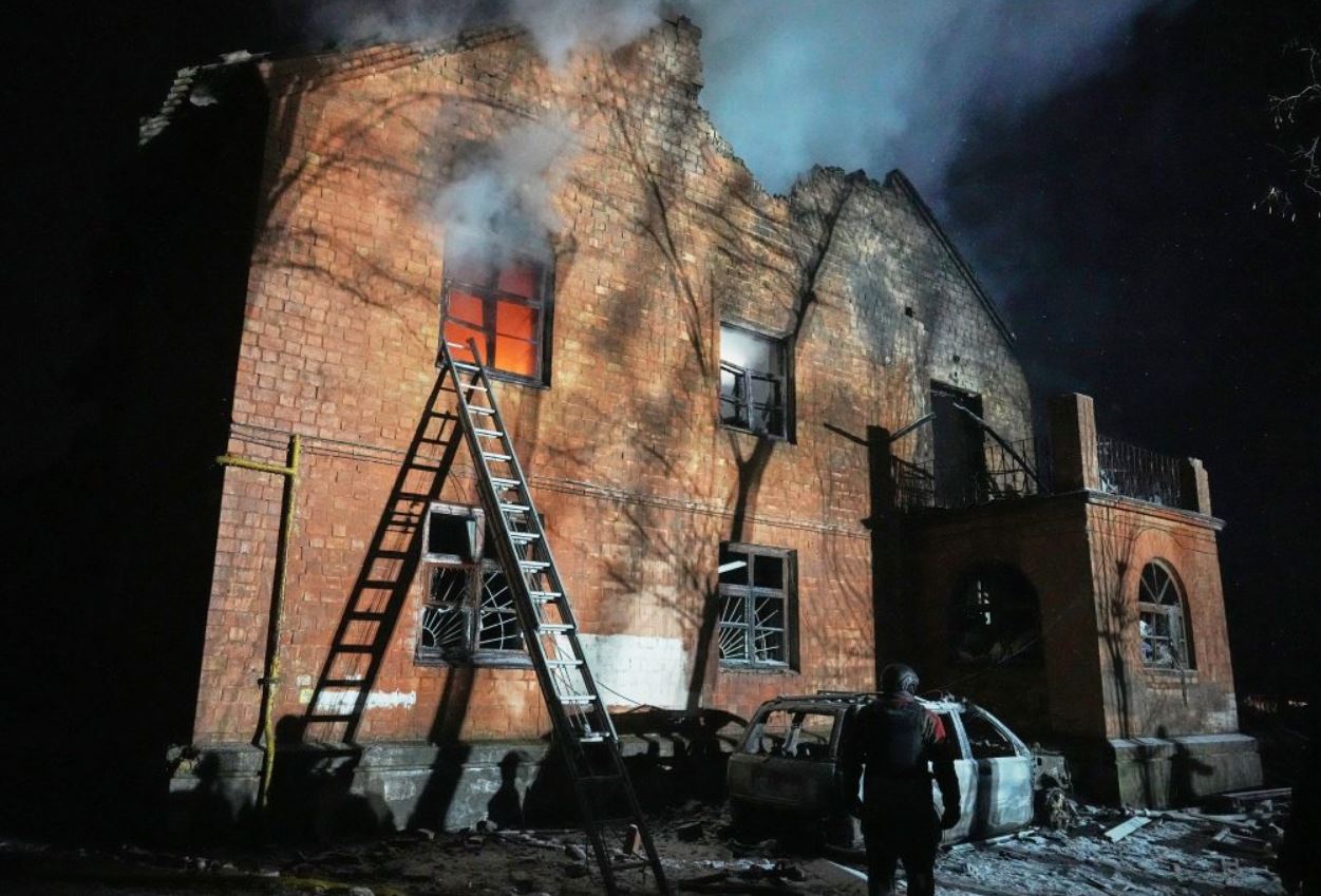 Ουκρανία: Ακινητοποιημένα τα συστήματα ηλεκτρικού ρεύματος, νερού και θέρμανσης στο Κίεβο